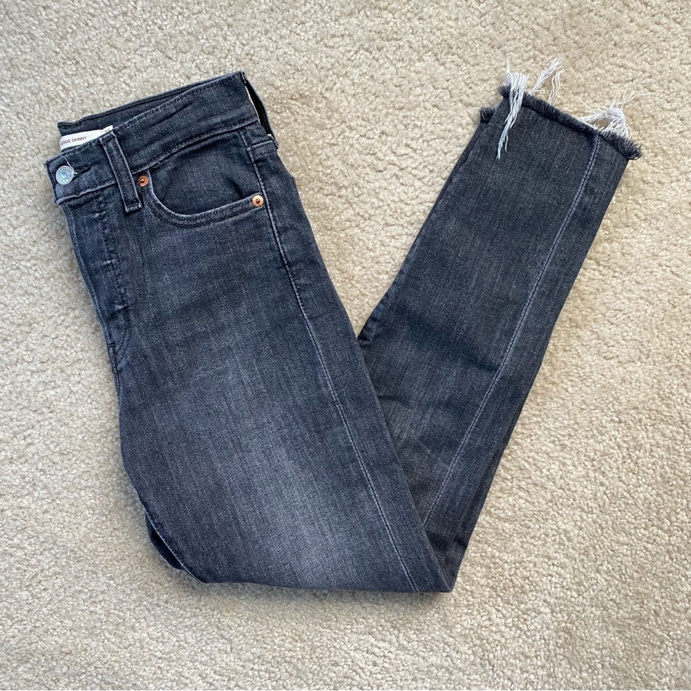 Levi’s Wedgie Skinny Jeans